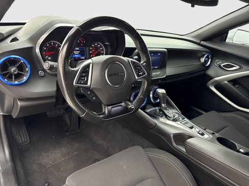 Used 2020 Chevrolet Camaro LT RWD image 18