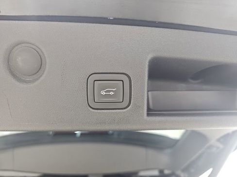 Used 2024 Chevrolet Equinox LT w/ LPO, Floor Liner Package image 7