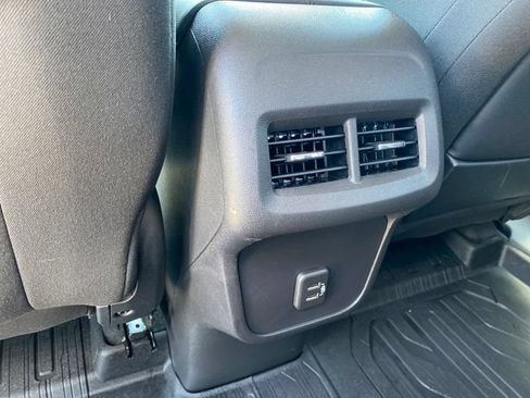 Certified 2024 GMC Terrain SLE w/ Driver Convenience Package FWD image 20