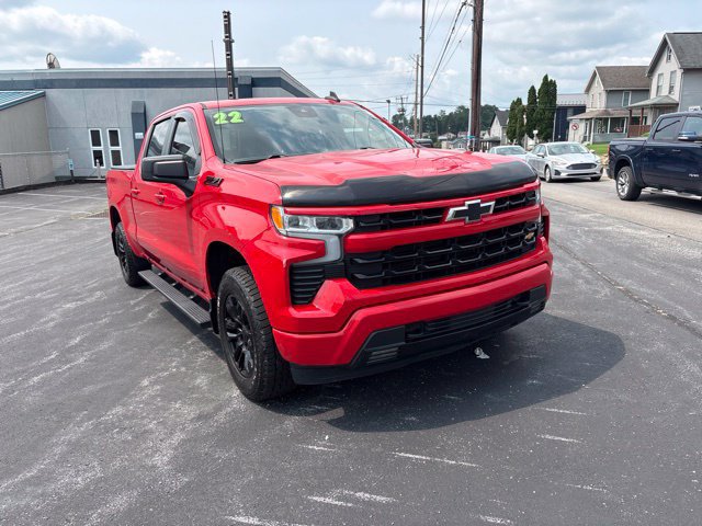 Used 2022 Chevrolet Silverado 1500 RST AWD/4WD image 2
