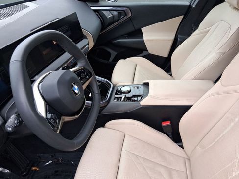 Used 2025 BMW X3 xDrive30i w/ Convenience Package image 5