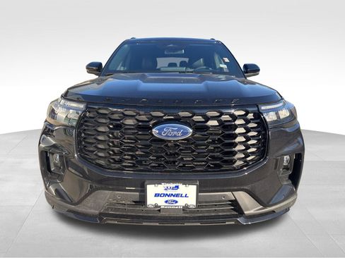 New 2026 Ford Explorer ST-Line w/ ST-Line Street Pack image 11