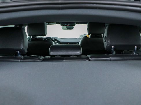 Used 2023 Land Rover Range Rover Evoque S image 31