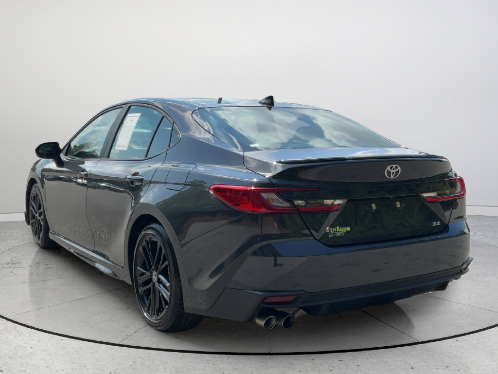 Used 2025 Toyota Camry SE w/ Multimedia Upgrade Package FWD image 8