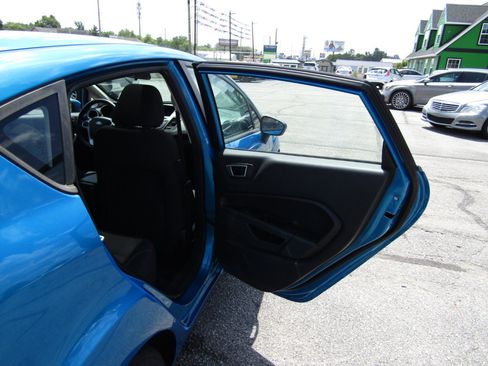 Used 2014 Ford Fiesta SE w/ Comfort Package image 23