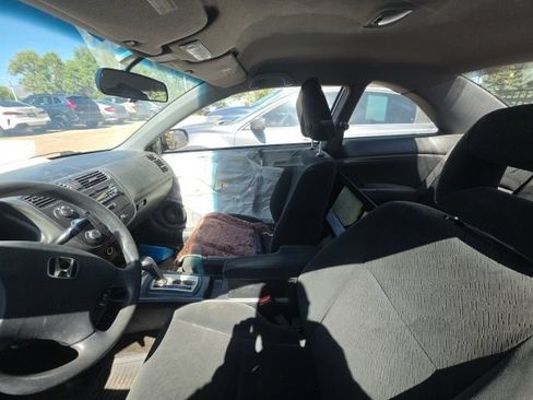 Used 2004 Honda Civic LX image 3