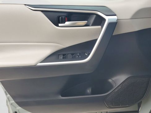 Certified 2023 Toyota RAV4 XLE Premium FWD image 19