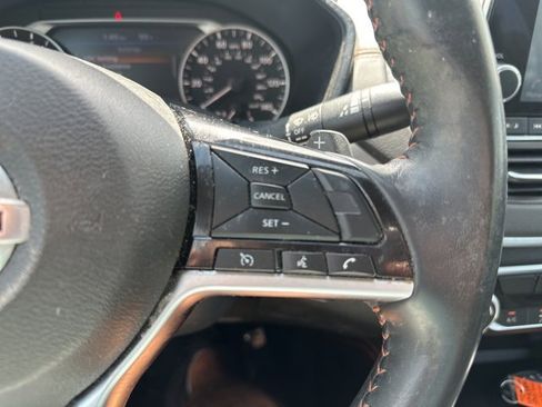 Used 2020 Nissan Altima 2.5 SR image 18