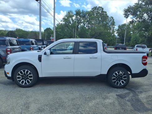 Used 2022 Ford Maverick Lariat w/ Lariat Luxury Package AWD/4WD image 3