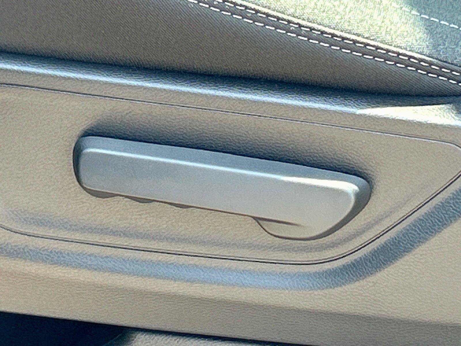 New 2026 RAM 1500 Express AWD/4WD image 22
