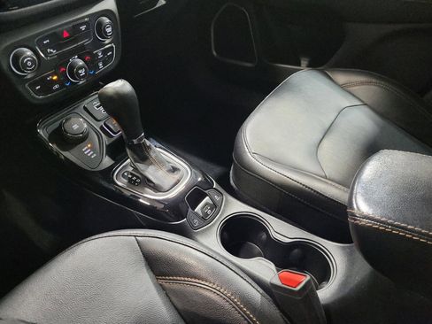 Used 2019 Jeep Compass Limited w/ Safety & Security Group AWD/4WD image 26