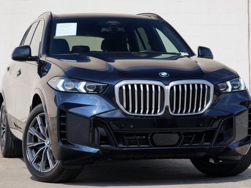 Used 2024 BMW X5 sDrive40i w/ M Sport Package RWD image 4
