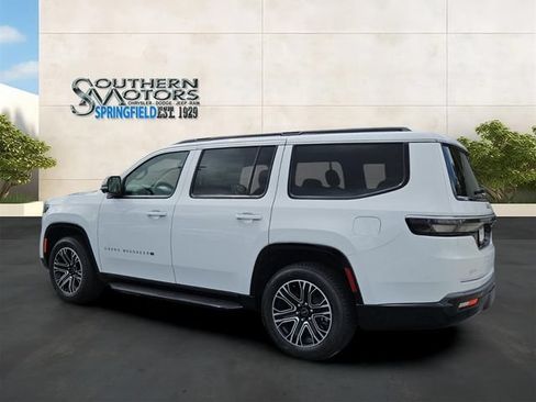 New 2026 Jeep Grand Wagoneer 2WD w/ Premium Group I image 3