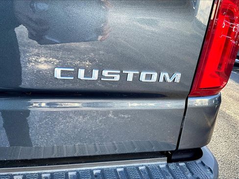 Used 2022 Chevrolet Silverado 1500 Custom image 16