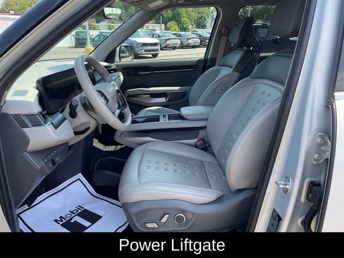 Used 2024 Kia EV9 Wind AWD/4WD image 22