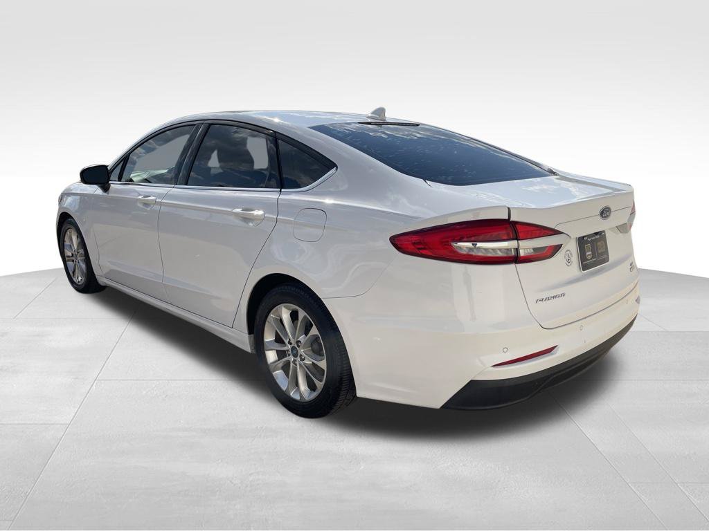 Used 2020 Ford Fusion SE FWD image 7