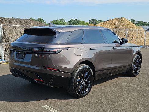 Used 2025 Land Rover Range Rover Velar Dynamic SE AWD/4WD image 6