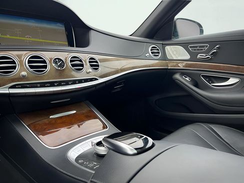 Used 2015 Mercedes-Benz S 550 4MATIC Sedan image 56