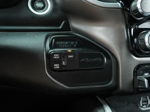Used 2021 RAM 3500 Big Horn w/ Level B Equipment Group AWD/4WD image 28