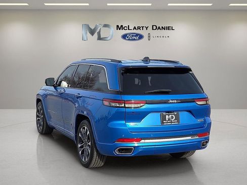 Used 2022 Jeep Grand Cherokee Overland image 4