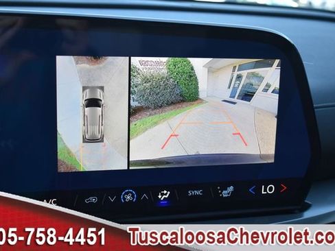 New 2026 Chevrolet Traverse LT w/ Driver Confidence Package image 30