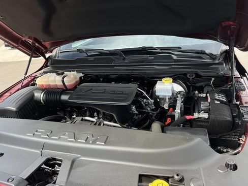 Used 2022 RAM 1500 Big Horn AWD/4WD image 8