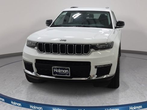 Used 2021 Jeep Grand Cherokee L Limited AWD/4WD image 3