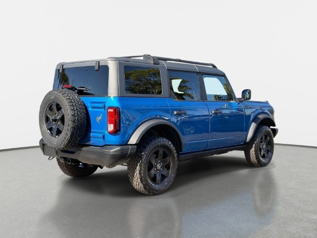 Used 2024 Ford Bronco Black Diamond AWD/4WD image 3