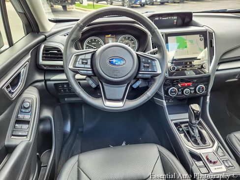 Used 2020 Subaru Forester Limited AWD/4WD image 11