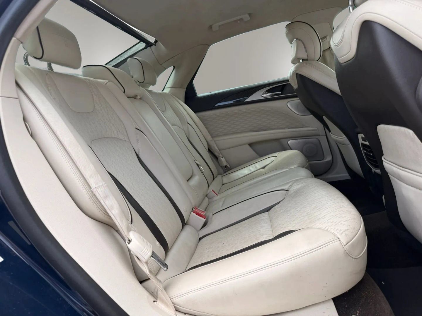Used 2018 Lincoln MKZ Black Label w/ Technology Package FWD image 15