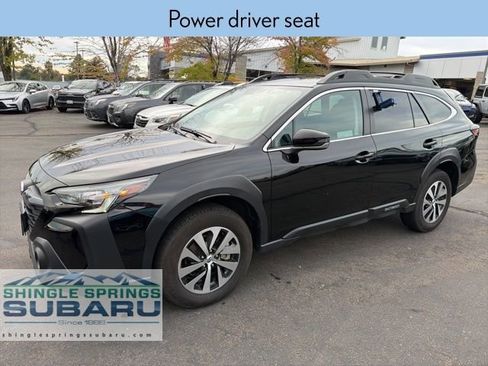 Certified 2025 Subaru Outback Premium image 9