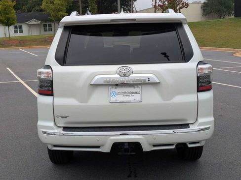 Used 2023 Toyota 4Runner Limited AWD/4WD image 5