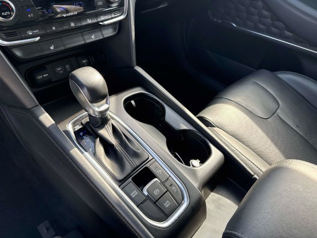 Used 2019 Hyundai Santa Fe Limited FWD image 32