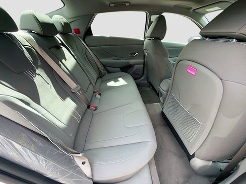 New 2026 Hyundai Elantra SEL Sport Premium FWD image 27