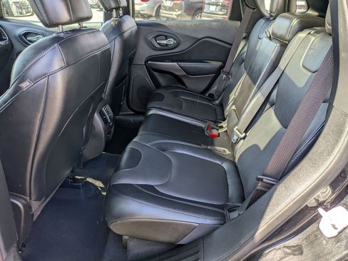 Used 2022 Jeep Cherokee Limited w/ Elite Package image 27