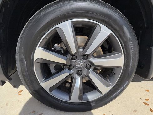 Used 2023 Honda Pilot Touring image 47