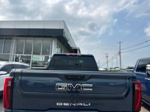 Certified 2026 GMC Sierra 2500 Denali Ultimate w/ Max Trailering Package AWD/4WD image 16