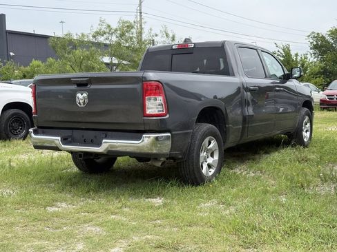 Used 2022 RAM 1500 Big Horn AWD/4WD image 3