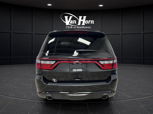 Used 2024 Dodge Durango R/T w/ Tow 'N Go Package AWD/4WD image 6