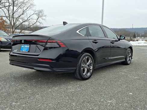 Certified 2023 Honda Accord EX image 6