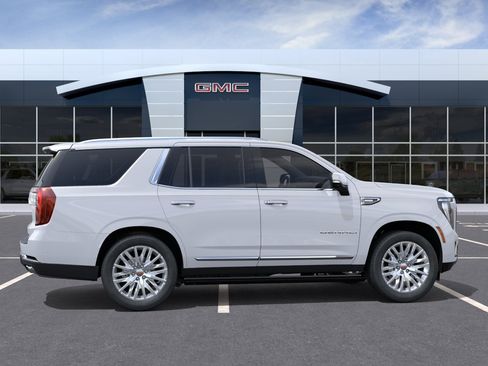 New 2026 GMC Yukon Denali w/ Denali Reserve Package AWD/4WD image 28