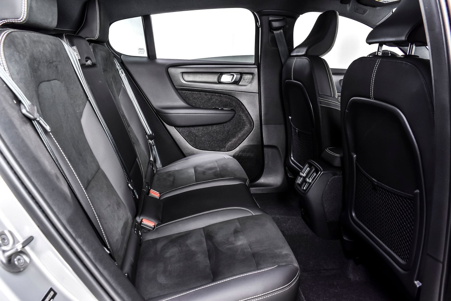 Used 2023 Volvo C40 P8 Recharge Ultimate w/ Protection Package Premier AWD/4WD image 19