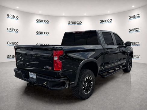Used 2024 Chevrolet Silverado 1500 ZR2 AWD/4WD image 7