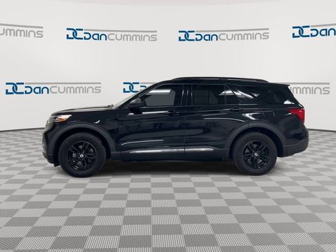 Used 2020 Ford Explorer XLT w/ Comfort Package image 5