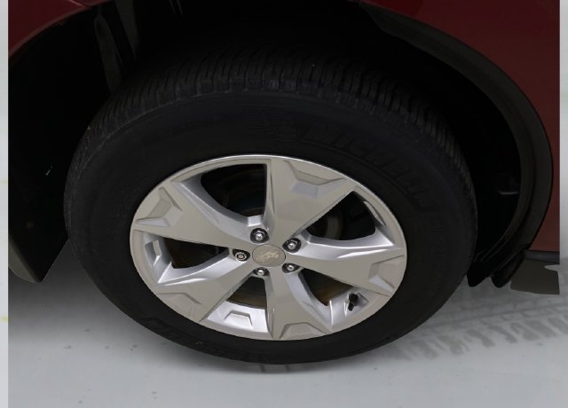 Used 2014 Subaru Forester 2.5i Touring AWD/4WD image 18