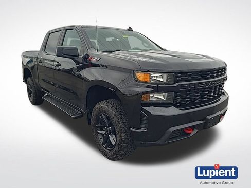 Used 2019 Chevrolet Silverado 1500 Custom Trail Boss w/ Custom Convenience Package AWD/4WD image 1