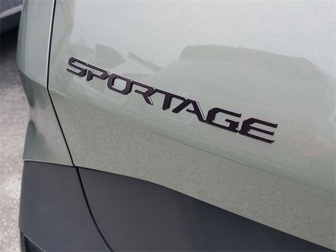 Used 2025 Kia Sportage X-Line w/ Premium Package image 6