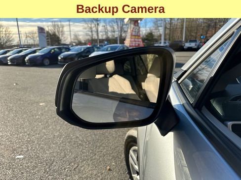 Certified 2025 Toyota Corolla Cross L image 9