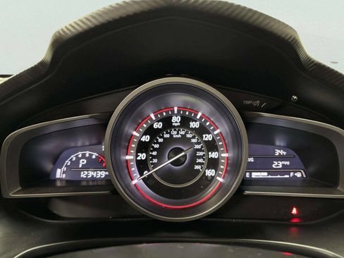 Used 2015 MAZDA MAZDA3 i Touring image 33