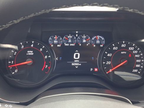 Used 2024 Chevrolet Camaro SS RWD image 15